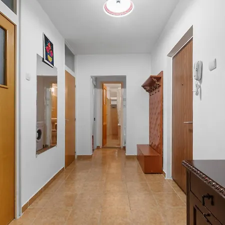 Apartment Dristor Metro Cosy